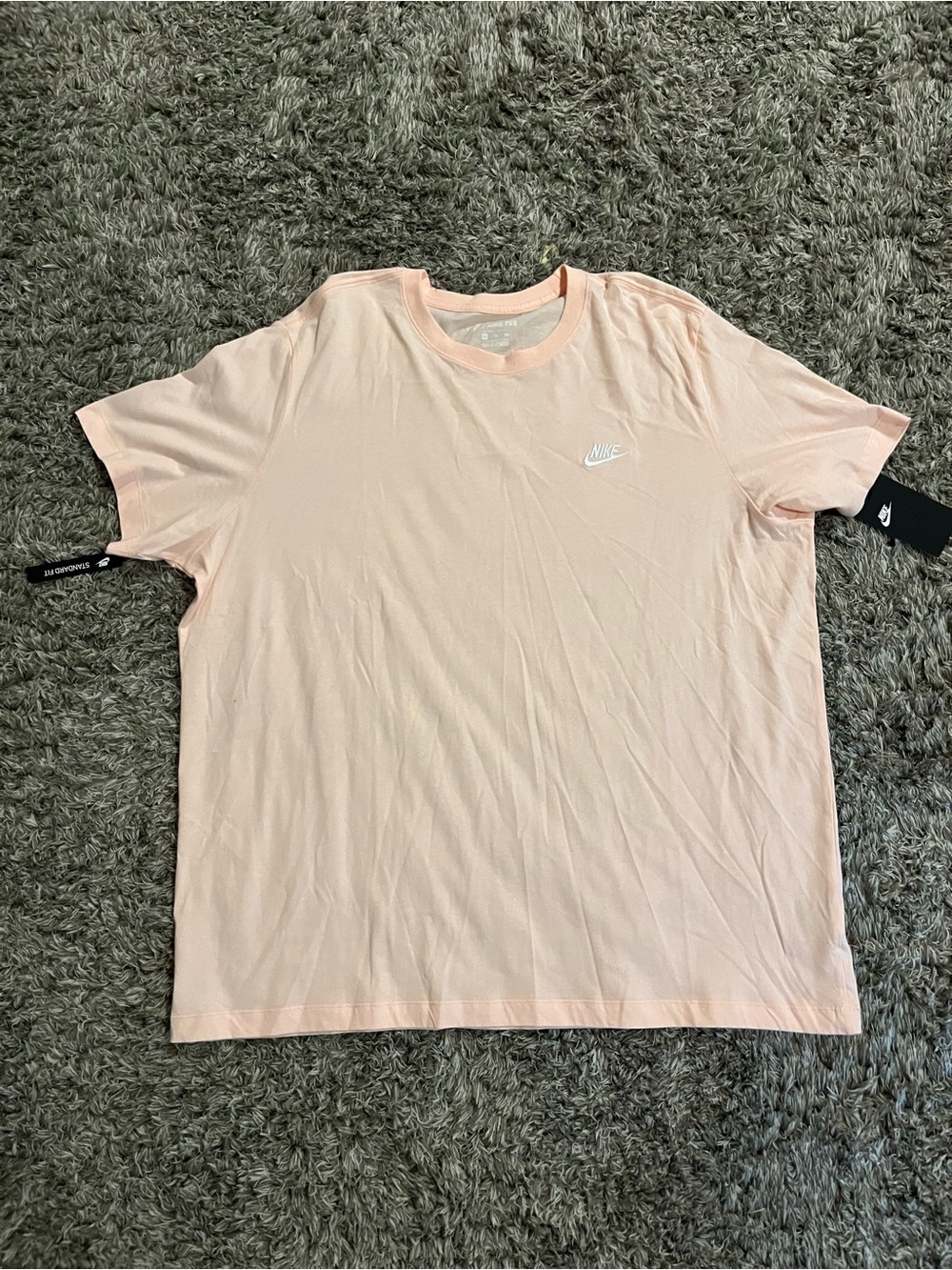 Nike Men’s Salmon Crewneck T-Shirt